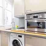 Guestready - Peaceful Retreat In Batignolles